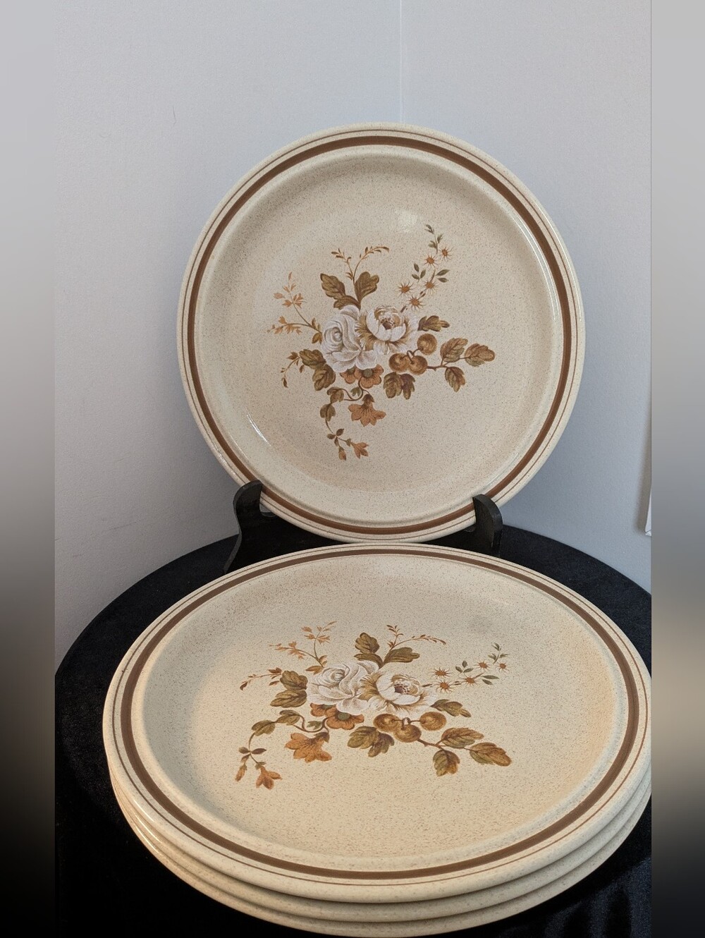 Royal Doulton Lambethware Vintage 1978 Ravel Cream & Brown Floral Dinner Plates